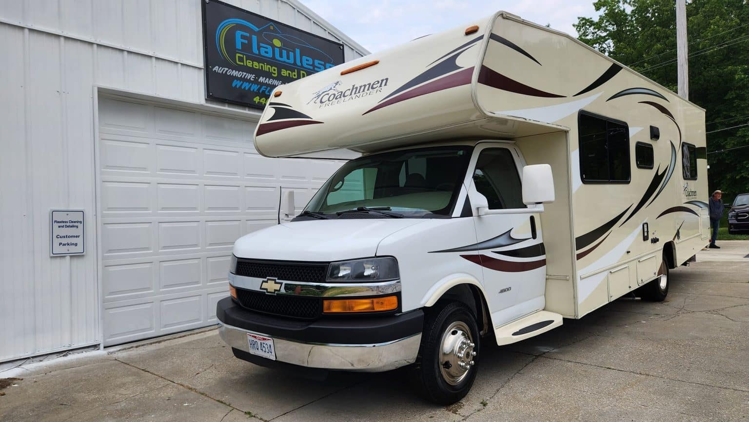 Experience Unparalleled Motor Home Detailing in Geneva Ohio Flawless